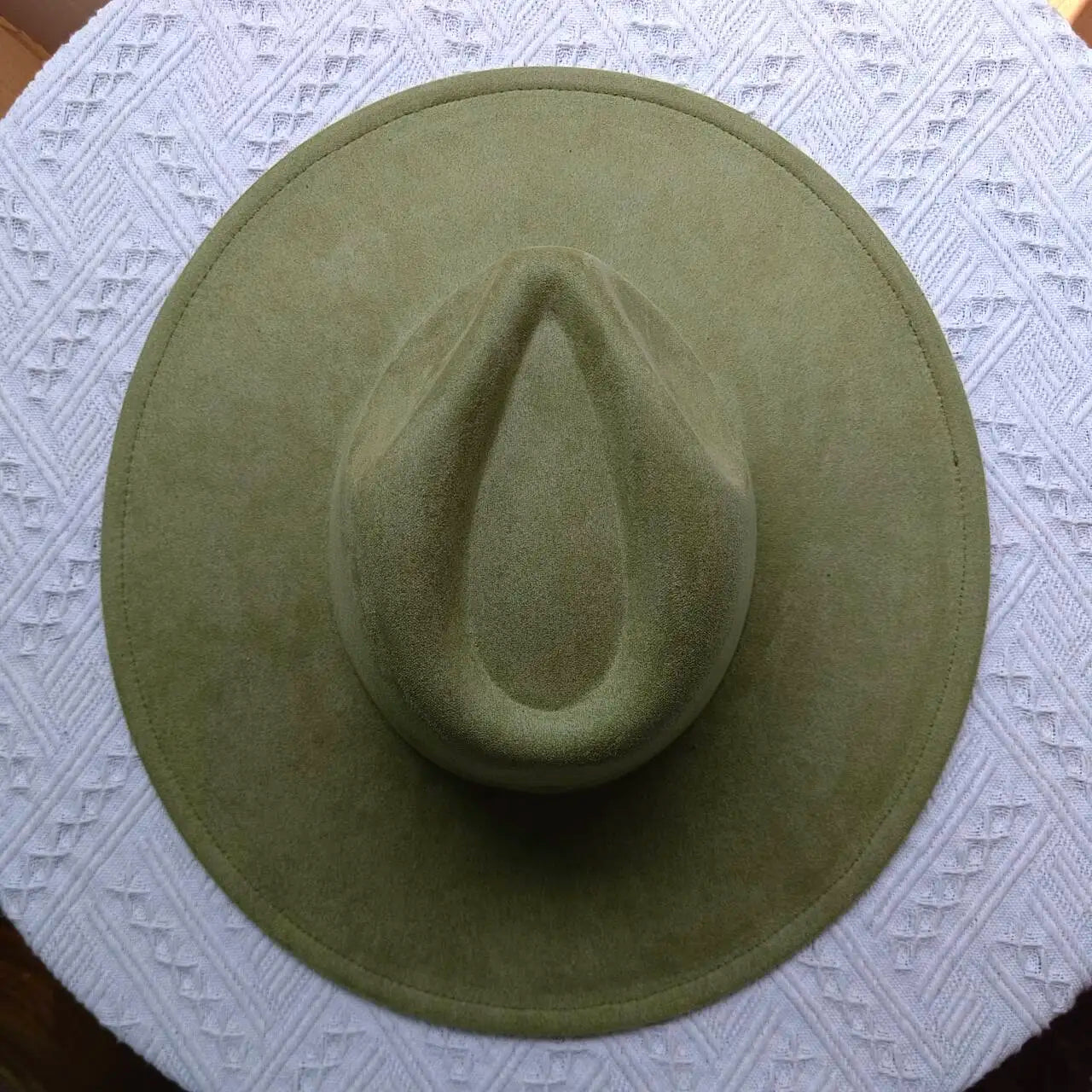 Le Fedora Élégance Intemporelle – Un Must-Have pour Homme et Femme