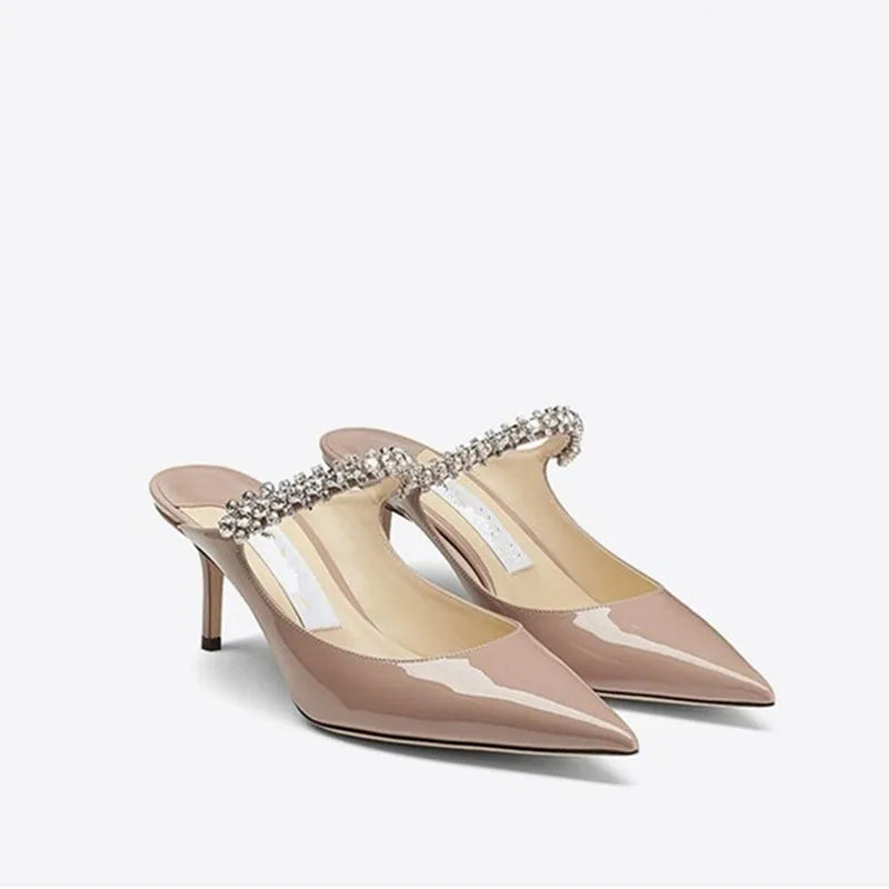 Hauts Talons pointus en cuir verni pour femmes avec chaine en biscuits Nouveauté  2025