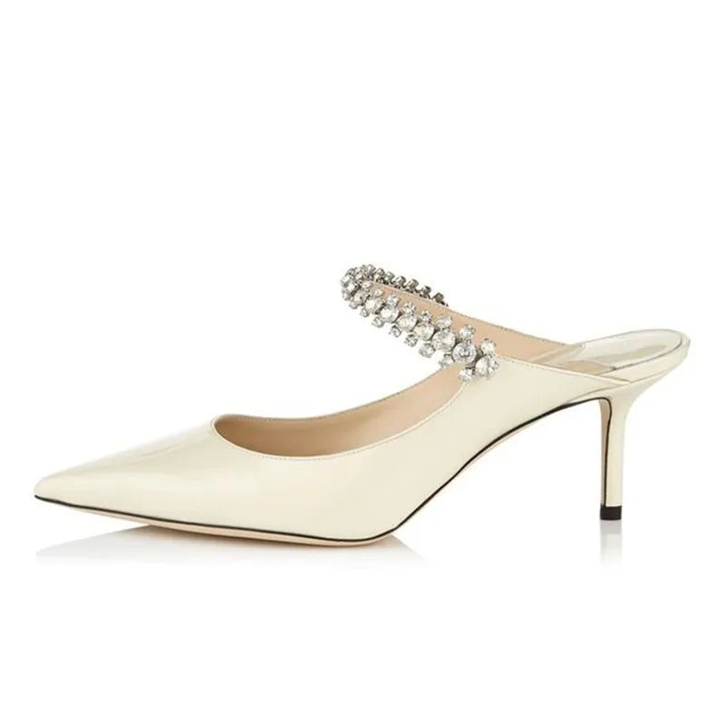 Hauts Talons pointus en cuir verni pour femmes avec chaine en biscuits Nouveauté  2025